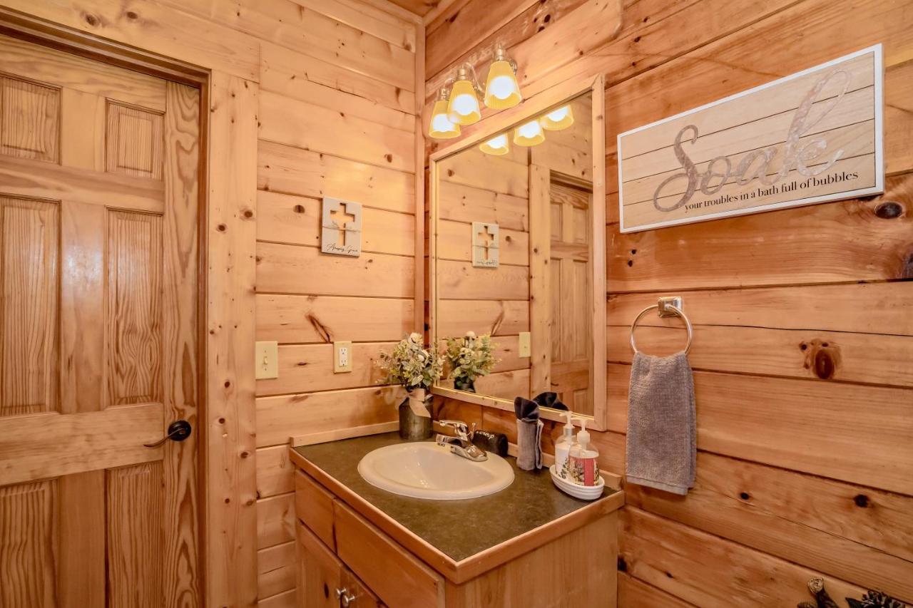 *Family Friendly Cabin Near Dollywood! Pigeon Forge Εξωτερικό φωτογραφία