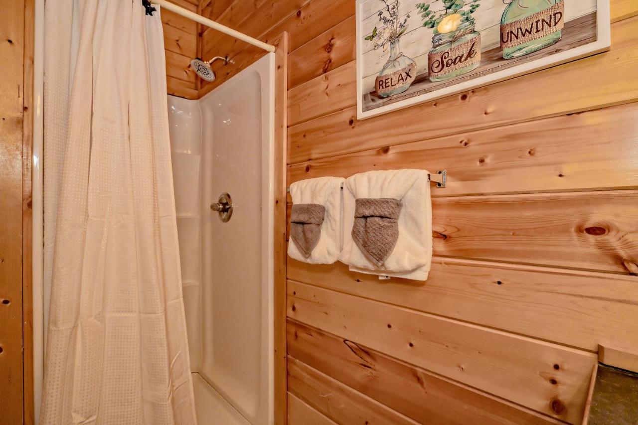 *Family Friendly Cabin Near Dollywood! Pigeon Forge Εξωτερικό φωτογραφία